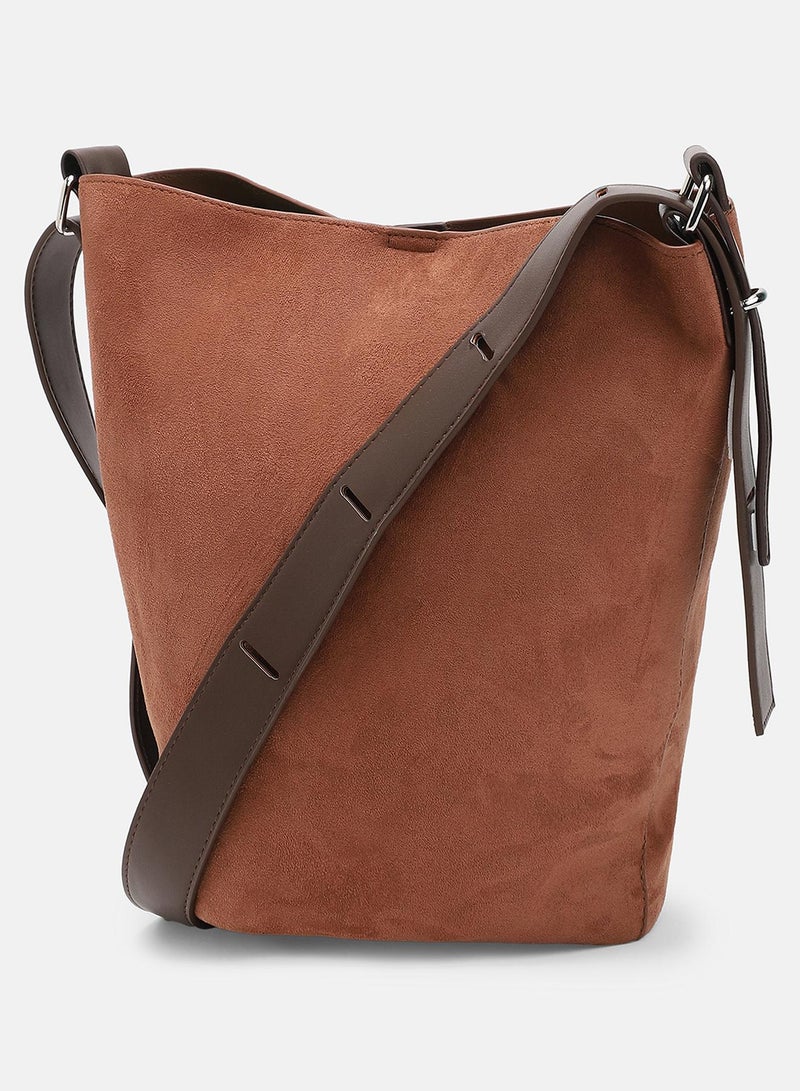Haute Sauce Solid Zip Lock Regular Suede Hand Bag For Women  - Image 5