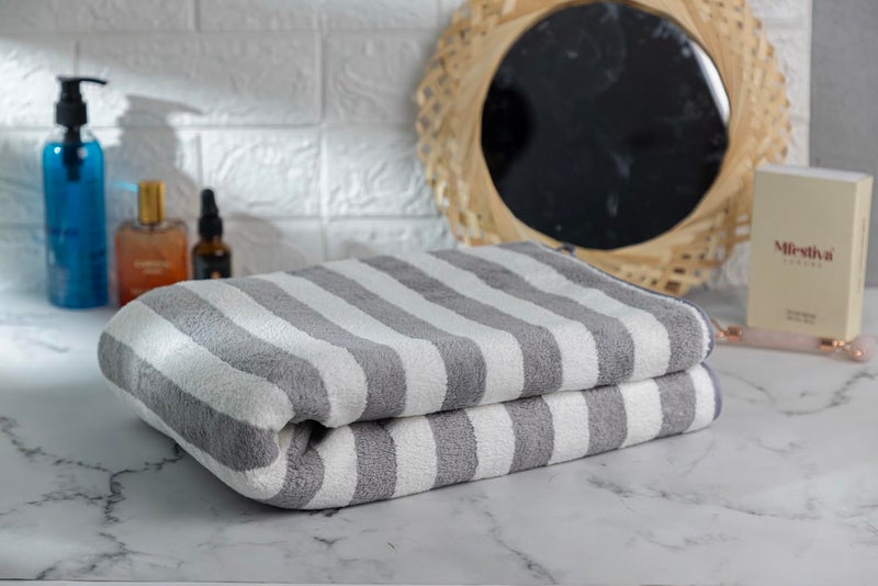 TIQH Microfiber Coral Fleece Towel with Hook Quick Dry Super Absorbent Stripes Bath Towel for Men and Women Towel - Pack of 01 (Grey) - Image 2