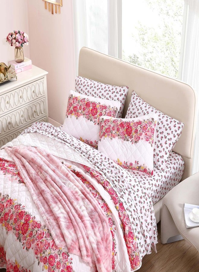 بتسي جونسون بيتسي جونسون - طقم لحاف كوين، مفروشات سرير قابلة للعكس من الألياف الدقيقة المصقولة مع أغطية وسائد متناسقة، ديكور منزلي مطرز على شكل ماسة (وردي مزين بنقشة زهور، كوين) - Image 2