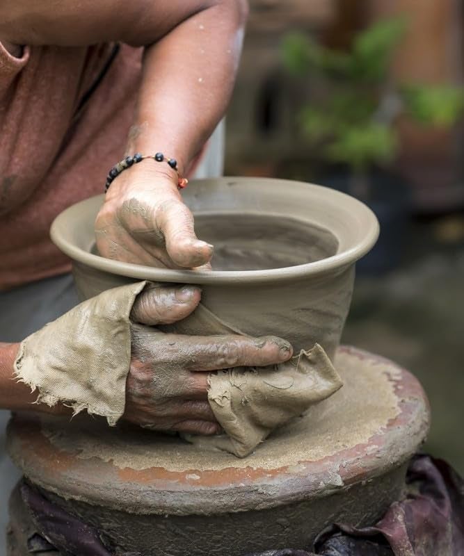 TUSAN 1KG Terracotta Clay for Modelling, Sculpting, and Art & Craft Projects - Air Dry Clay for Children & Professional Artists, Ready to Use Natural Eco Friendly Filtered chikni mitti - Image 4