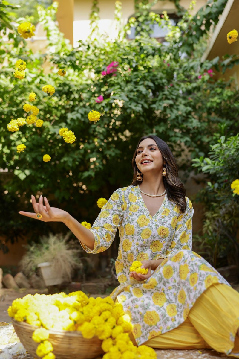 LookMark Kurta Set: Fashion That Echoes Tradition: Make a Style Statement with Our Cotton Blend Kurti Pant Dupatta Sets! Yellow - Image 5