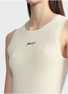 izzue Essential Cropped Top  - Image 3