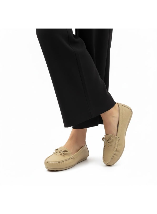 حذاء لوفر نسائي أنيق بكعب مسطّح – نعل عالي الجودة مضاد للانزلاق – متوفر بألوان ومقاسات متعددة - Image 2