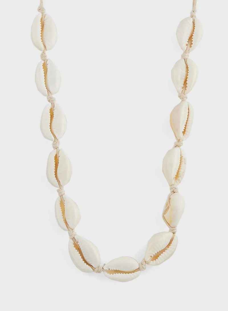 Ginger Shell Choker Necklace