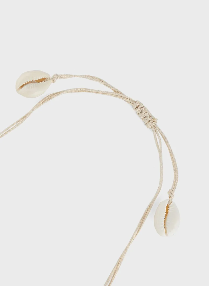 Ginger Shell Choker Necklace
