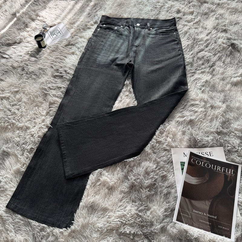 Unisex Classic Denim Jeans Loose Fit Daily Outdoor Wear - Image 2