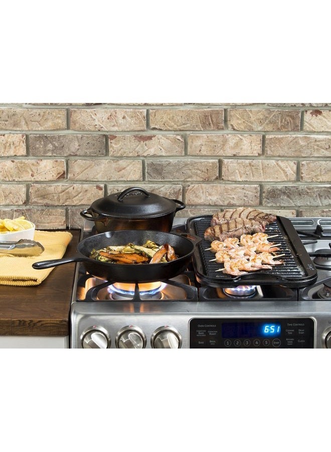 Lodge Cast Iron Dutch Oven With Iron Cover, Pre-Seasoned, 7-Quart - Image 4