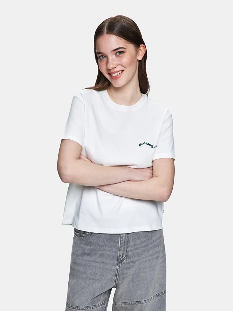 ال تي بي White T-Shirt