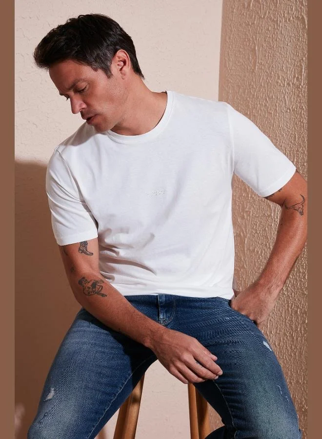 Buratti  Buratti Detailed Cotton Regular Fit Crew Neck T-Shirt Men's T-Shirt 59020203 for Men | Best Price UAE