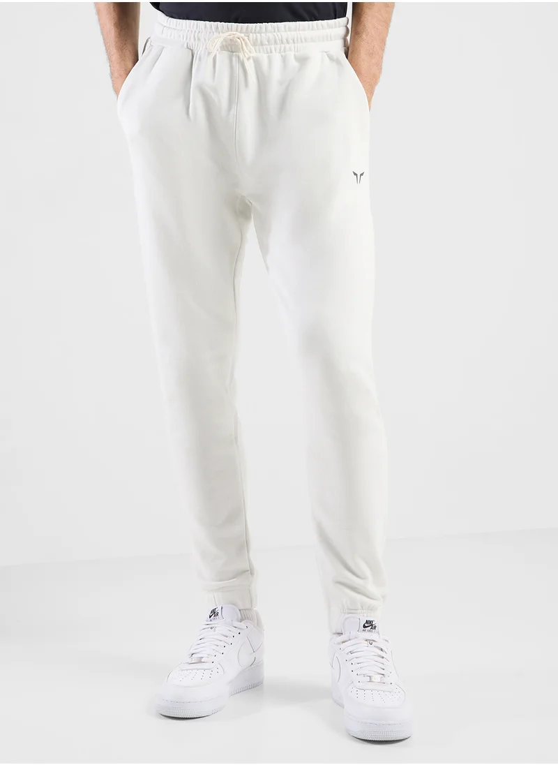 سكوات وولف Essential Jogger Pants