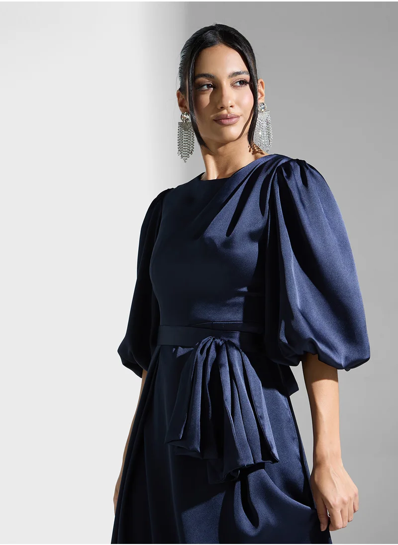 Iyra Balloon Sleeve Tie Detail Dress
