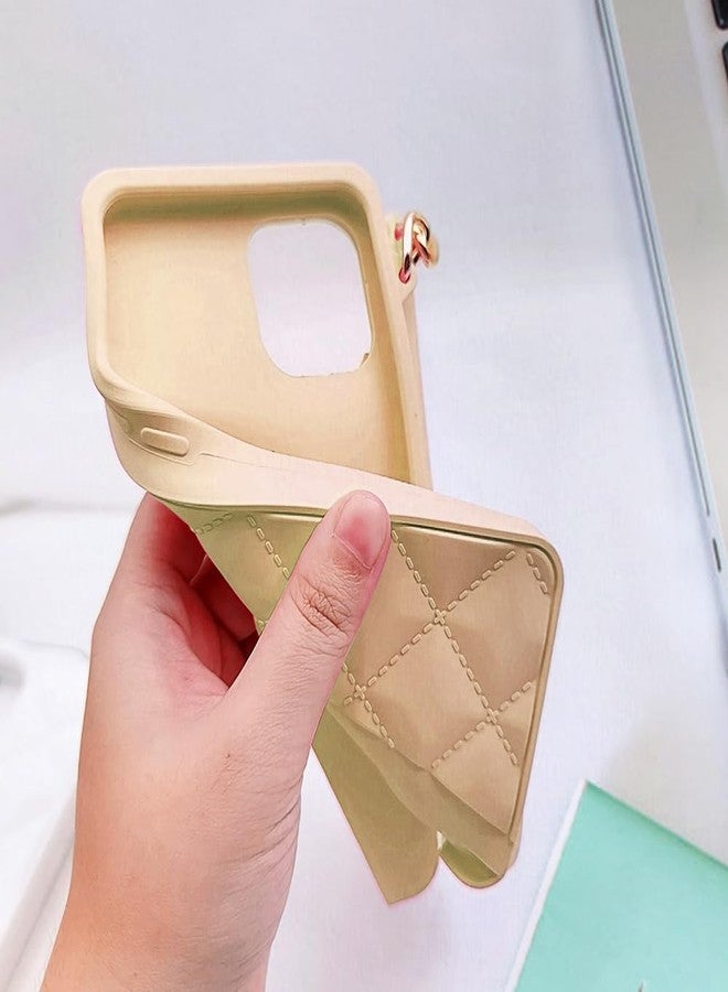 أوميو جراب محفظة فاخر من أوميو لهاتف آيفون 16 برو ماكس، مزود بحامل بطاقات وسلسلة طويلة مزينة باللؤلؤ، مع حبل كتف وحزام معصم، وغطاء حقيبة يد من السيليكون الناعم، مناسب للنساء والفتيات، باللون الذهبي. - Image 3