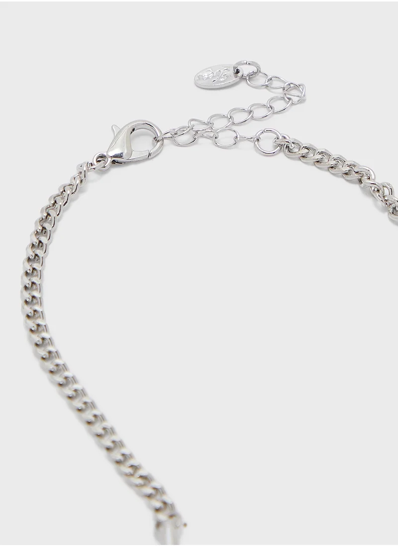 ELLA Peal Detail Molten Necklace