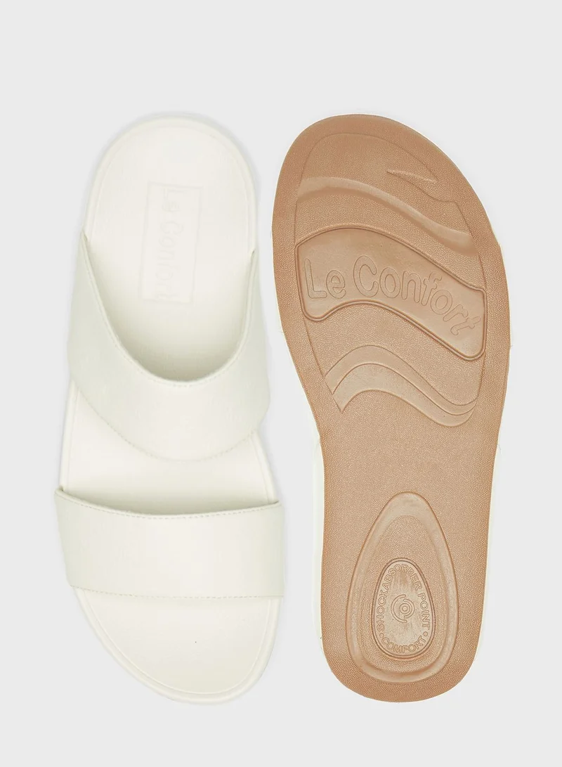 لو كونفورت Double Strap Wedge Sandals