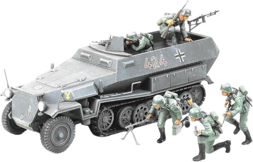 Tamiya 35020 135 German Hanomag SDKFZ 2511 Plastic Model Kit - Image 1