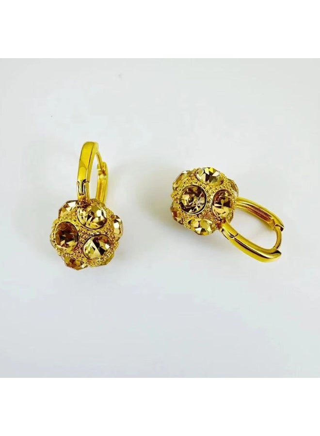 Hilyagems Simple gloden earrings with a luxurious and elegant style - Image 3