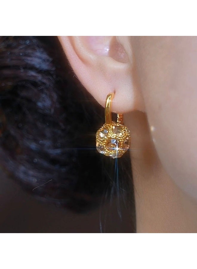 Hilyagems Simple gloden earrings with a luxurious and elegant style - Image 2