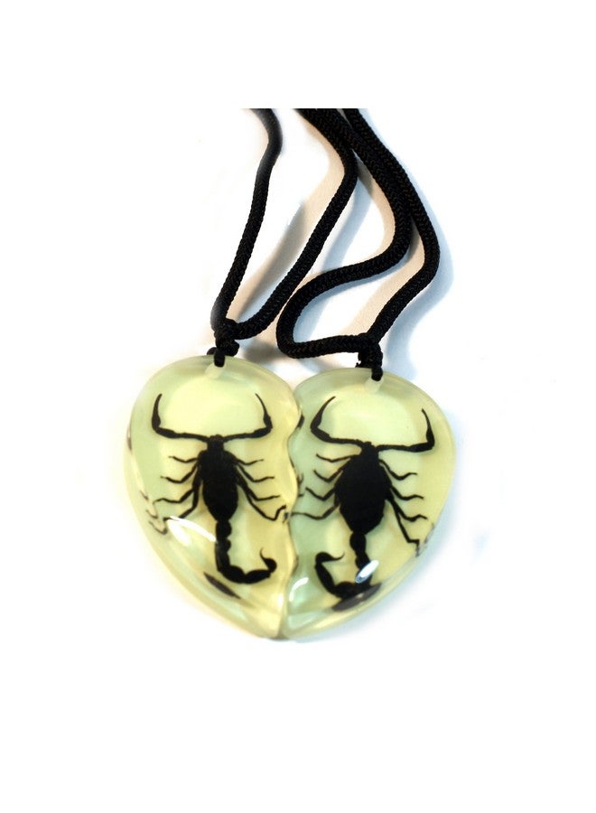 REALBUG Sp2213 Heart Necklace, Black - Image 1