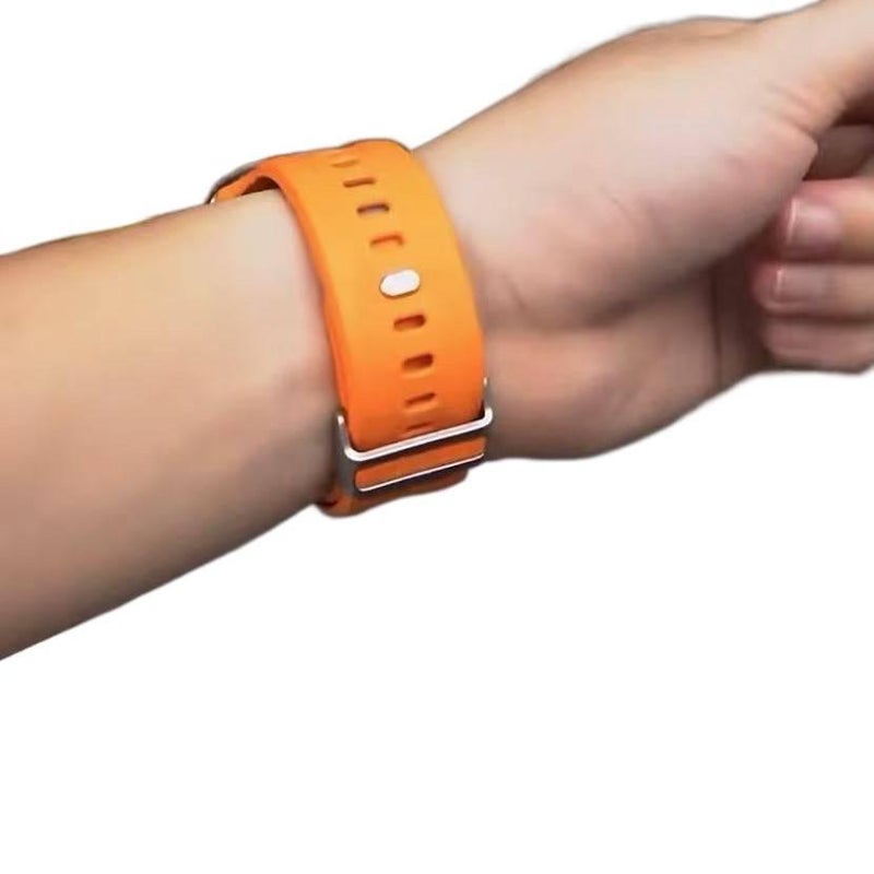 سوار ساعة ذكية باللون أسود قابل للتعديل سوار رياضي من السيليكون متوافق مع Apple Watch 42/44/45/49mm بملاءمة قابلة للتعديل وحزام بديل - Image 2