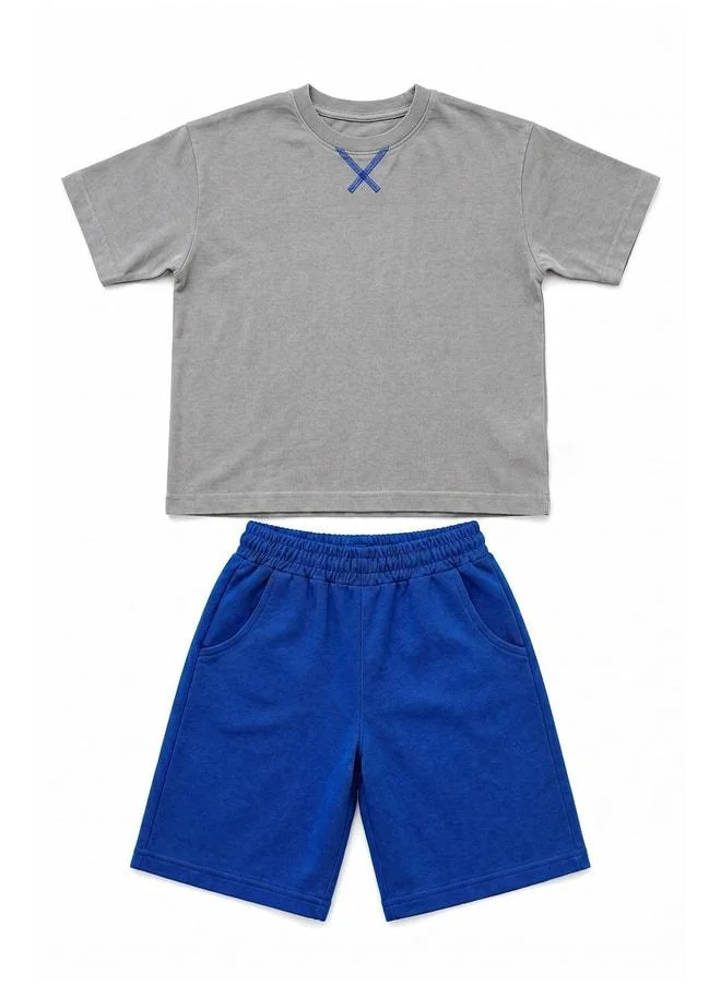 Perendi Boys' Carrot-Printed T‑shirt and Shorts Set