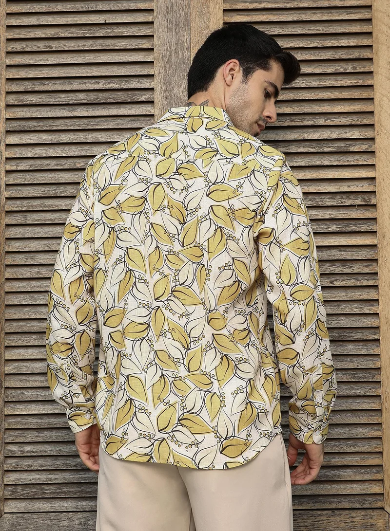 Campus Sutra Campus Sutra Men's Yellow Ochre Leaflet Imprint Shirt For Casual Wear | Spread Collar | Long Cuffed Sleeves | Button Closure | Shirt Crafted With Comfort Fit For Everyday Wear