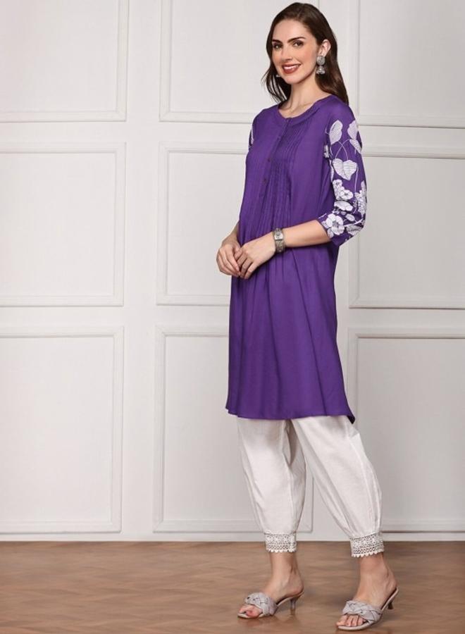 ISHIN Women's Purple Rayon Printed Tunic Straight Fit Kurta - Image 1
