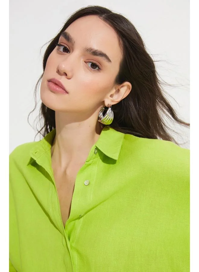 JUNE June Women Exclusive Boyfriend/Wide Fit 100% Linen Shirt Light Green