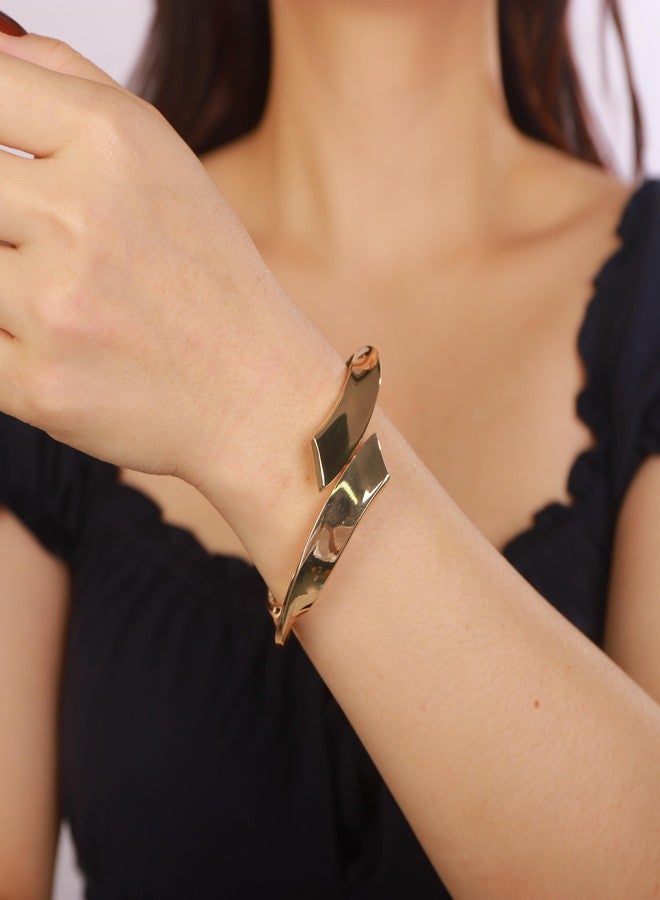 يرتير سوار YERTTER المعدني الرقيق ذو التصميم البسيط، عريض وغير منتظم، مفتوح من الأمام، بتصميم قوطي، مناسب للنساء (ذهبي) - Image 2