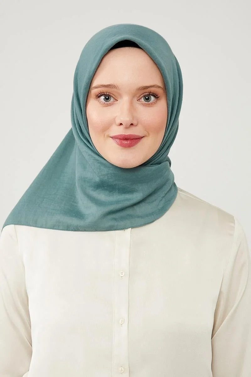 Levidor Almond Green Plain Luxury Cotton Cazz Scarf
