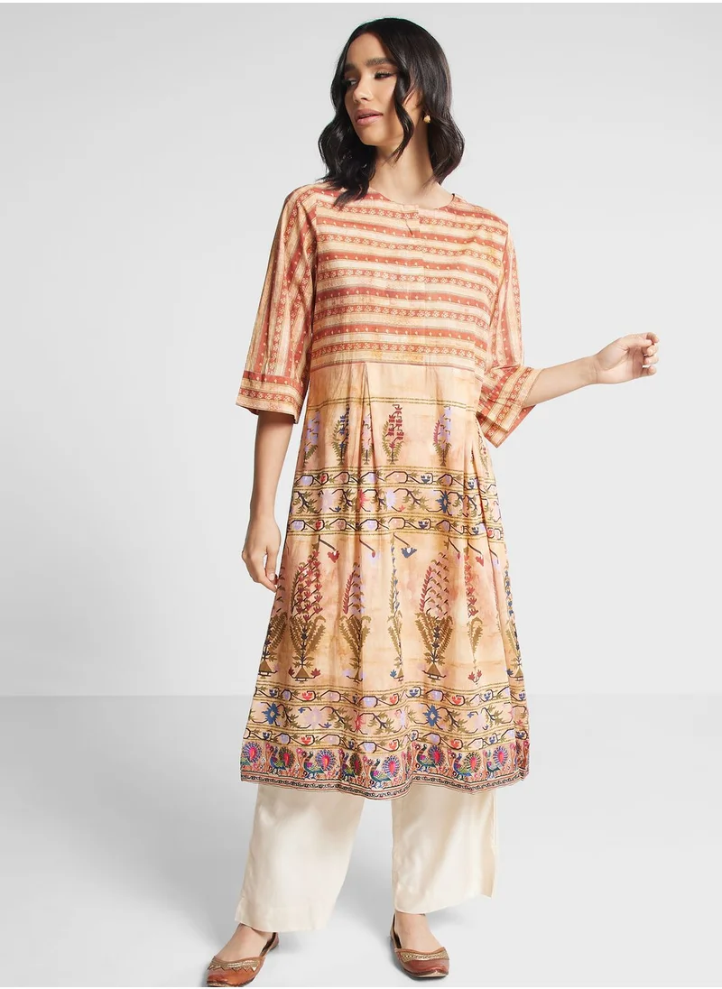 Nishat Linen Round Neck Pleated Kurti