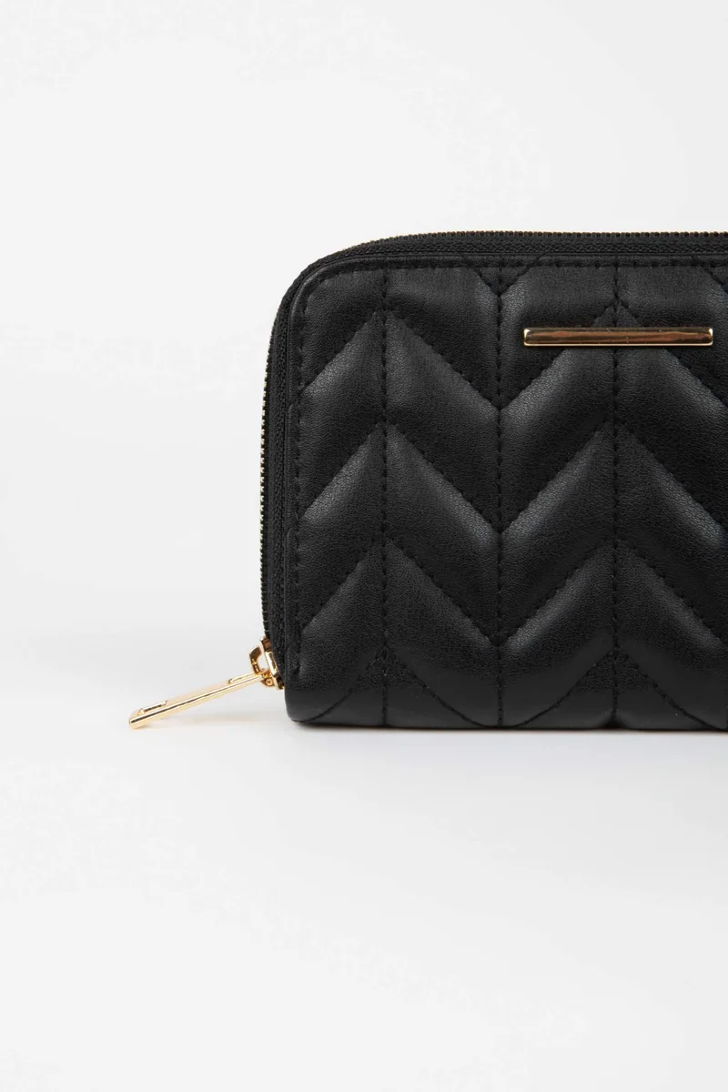 ديفاكتو Woman Faux Leather Wallets
