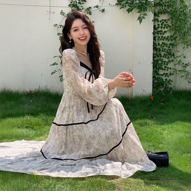 Hepburn style dress, elegant feminine daily styling - Image 2