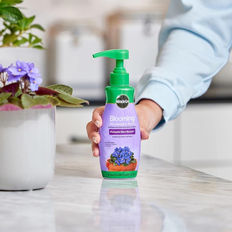 Miracle-Gro Blooming Houseplant Food - Fertilizer for Indoor Plants, 8 fl. oz. - Image 2
