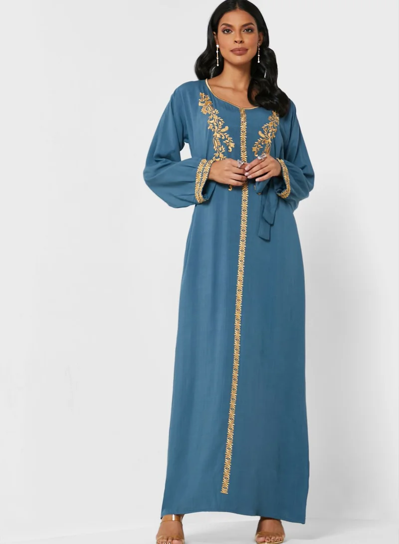 hayas closet Embroidery Detail Jalabiya