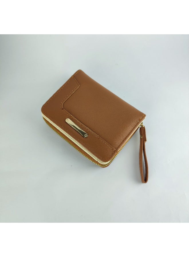 Luxury Women’s Leather Wallet with Soft Texture and Inner Compartments for Organizing Your Essentials - Image 5