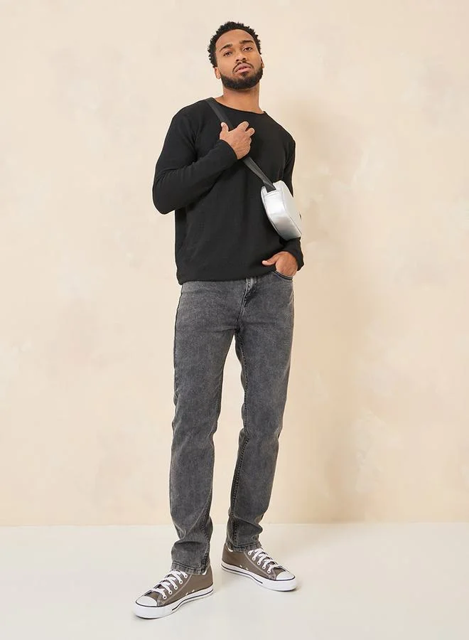 ستايلي تيشيرت بياقة دائرية بقصة مريحة