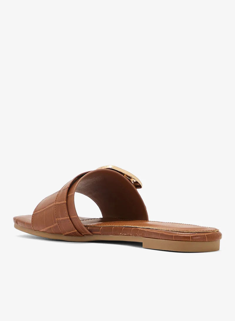 ايلا صندل مسطح بإبزيم