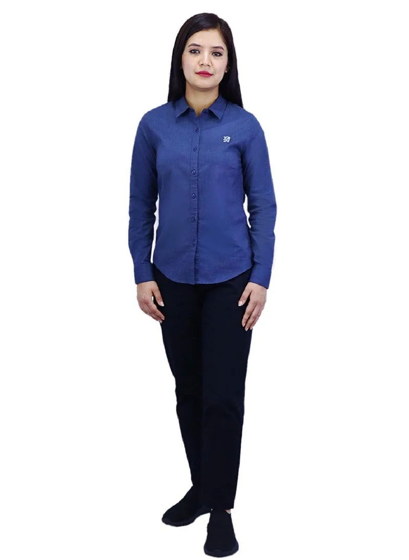 GIORDANO Women Oxford Shirt with Small Lion Embroidery