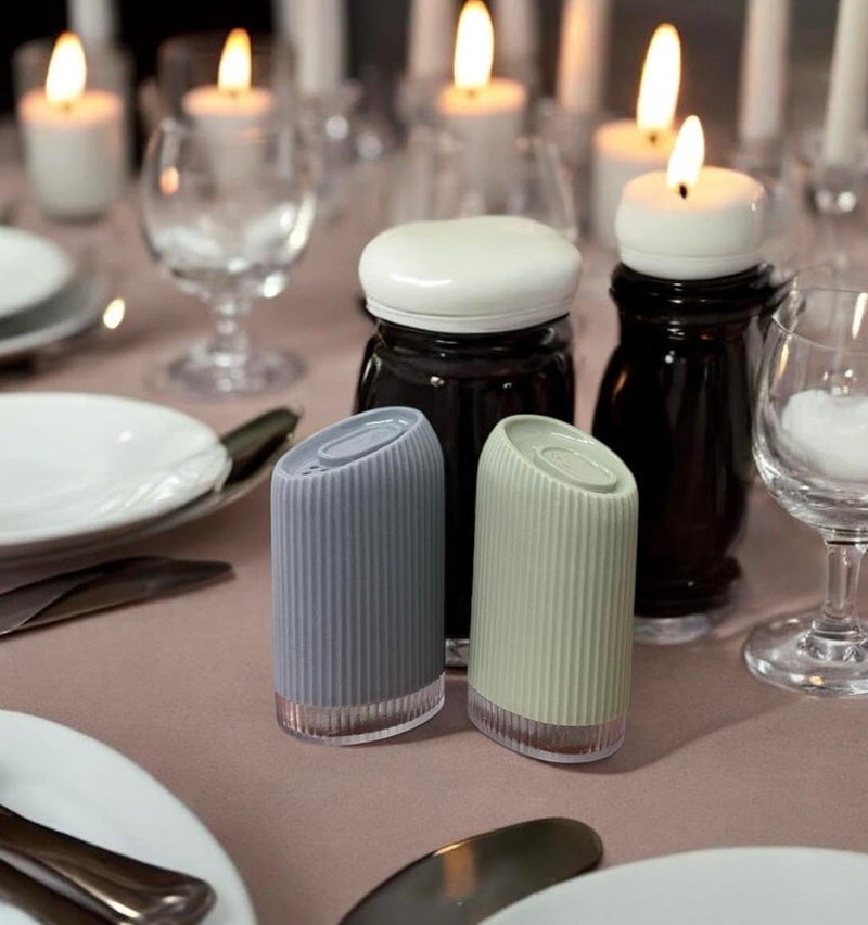 c s m CSM Salt and Pepper Shaker Set, Spice Condiment Holder, 4 Pieces, Multicolour - Image 3