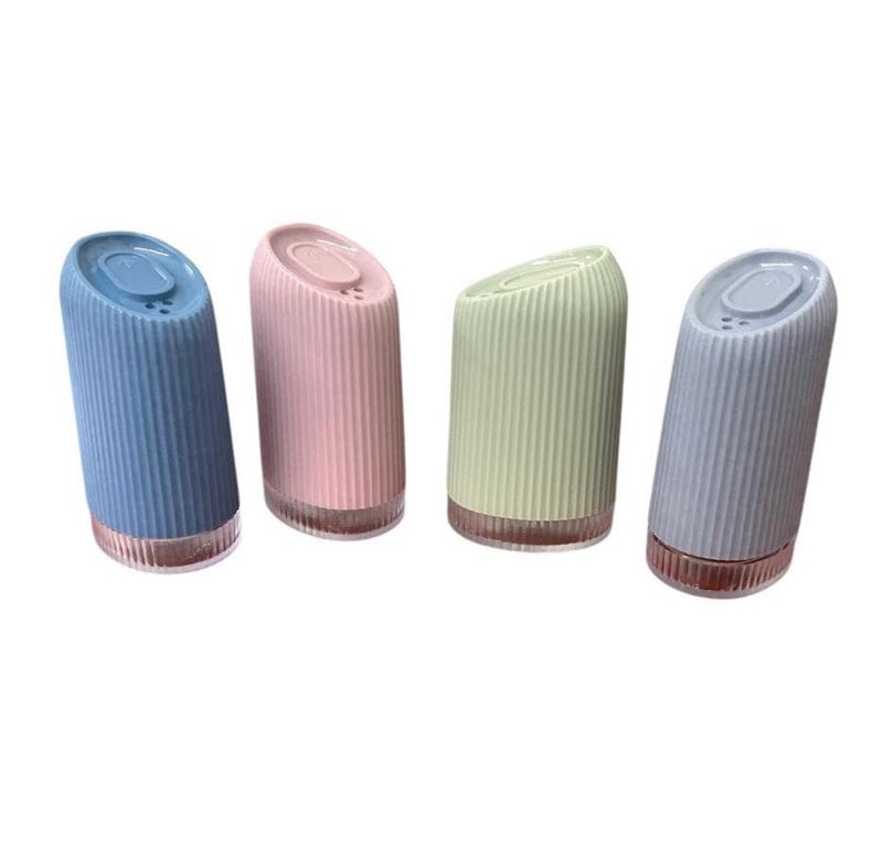 c s m CSM Salt and Pepper Shaker Set, Spice Condiment Holder, 4 Pieces, Multicolour - Image 1