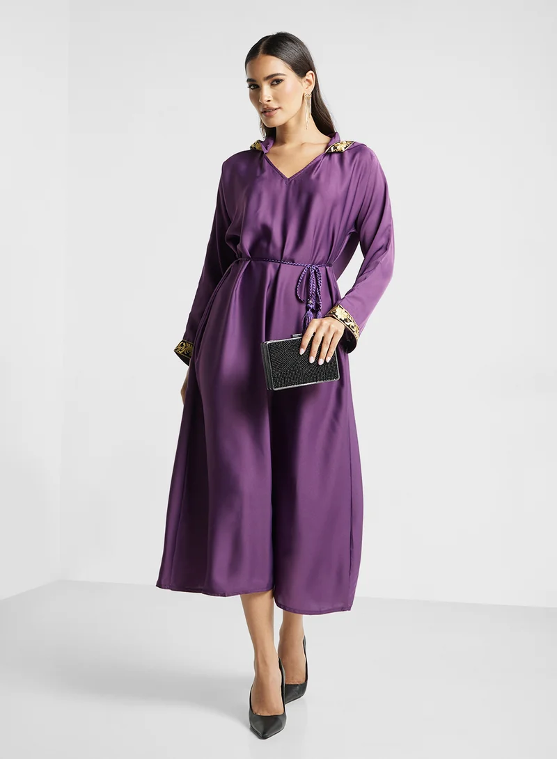 ARABIAN CLOSET Embroidered Hooded Abaya