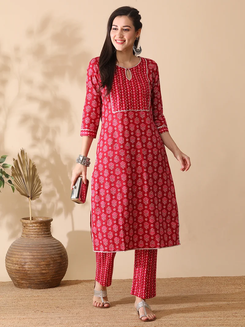 globus Women Pink Floral Printed Pure Cotton Straight Kurta With Trouser