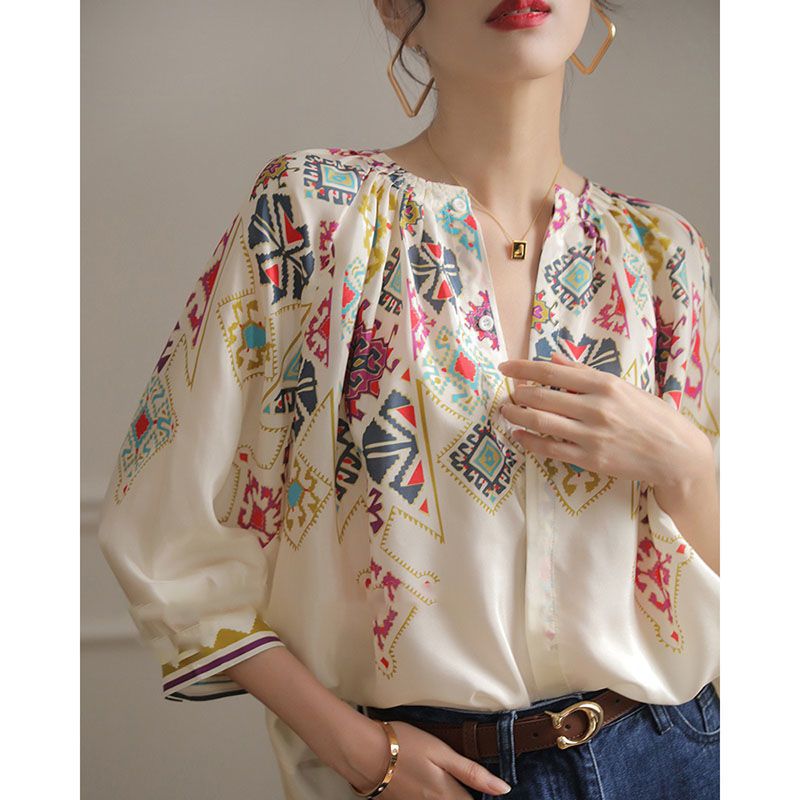 Spring and Autumn Womens Fat mm2024 New French Style Fashion Ethnic Style Top Positioning Printed Wearing Shirt for Women Picture color