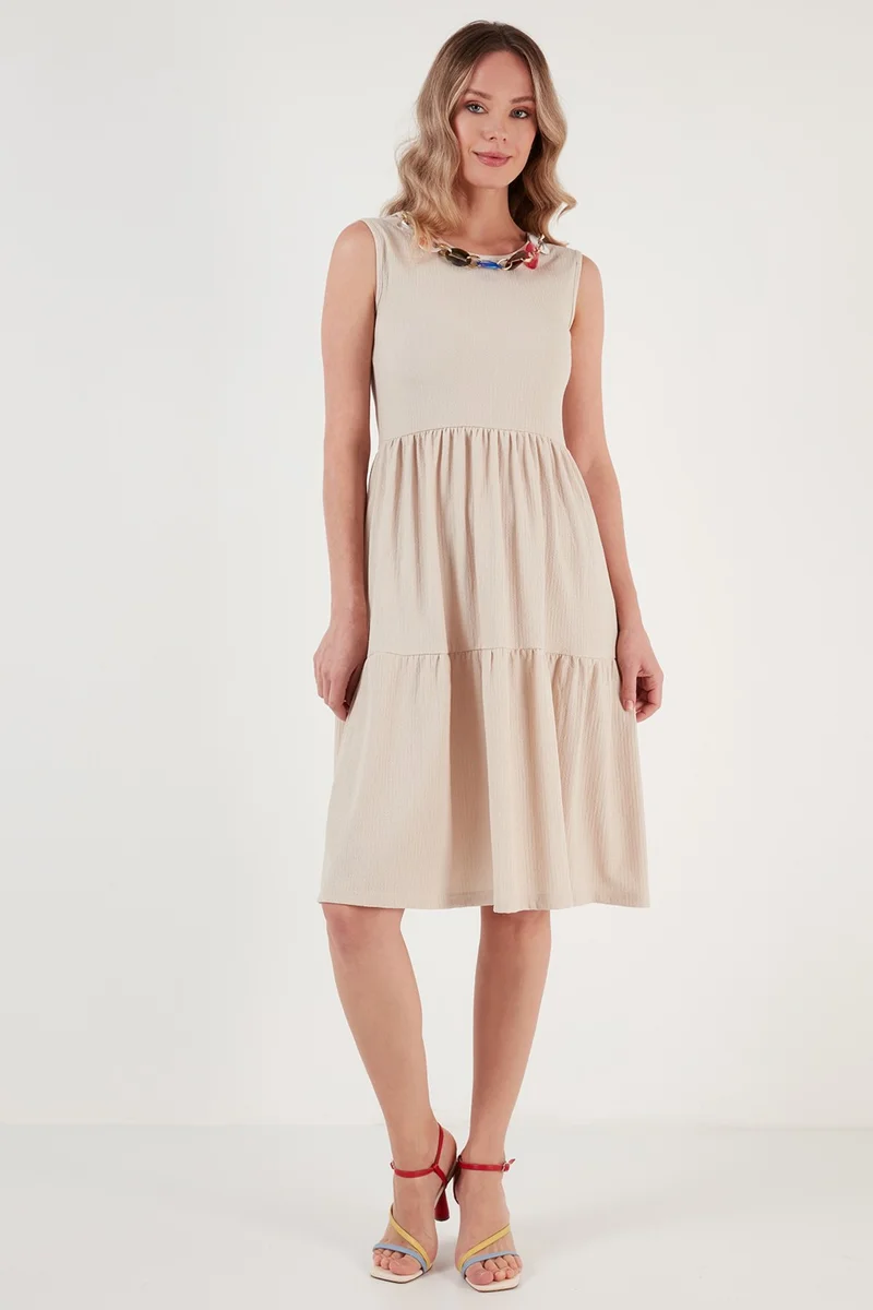 ليلا Tiered Knit Dress