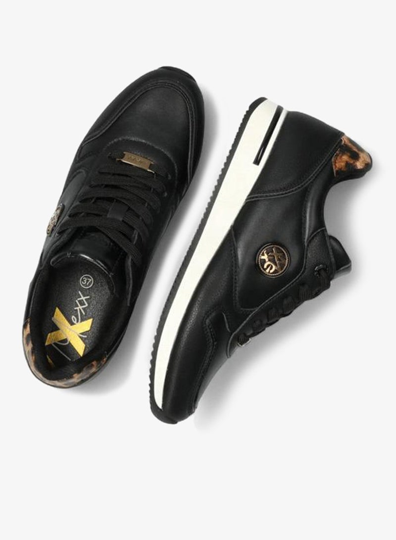 مكس حذاء رياضي برباط مزين بلمسة معدنية - Image 5