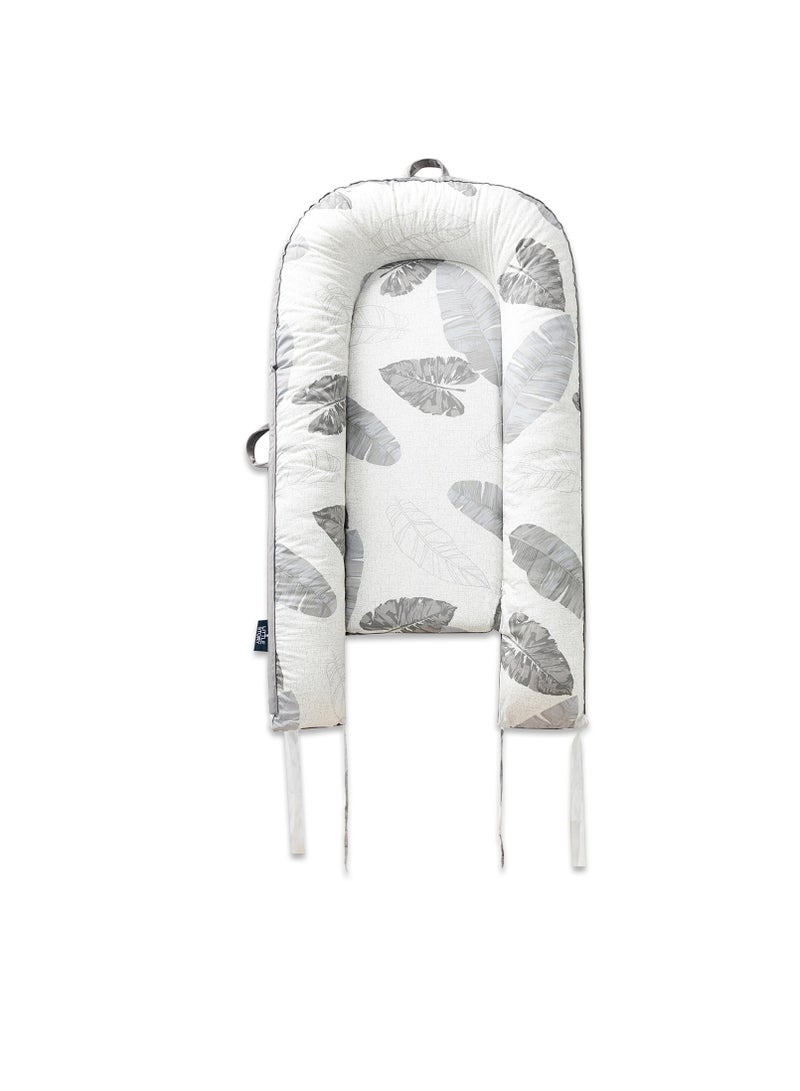 Little Story Soft Breathable Fiberfill Newborn Lounger Bed With Baby Nursing And Feeding Pillow - Leaves - Image 3