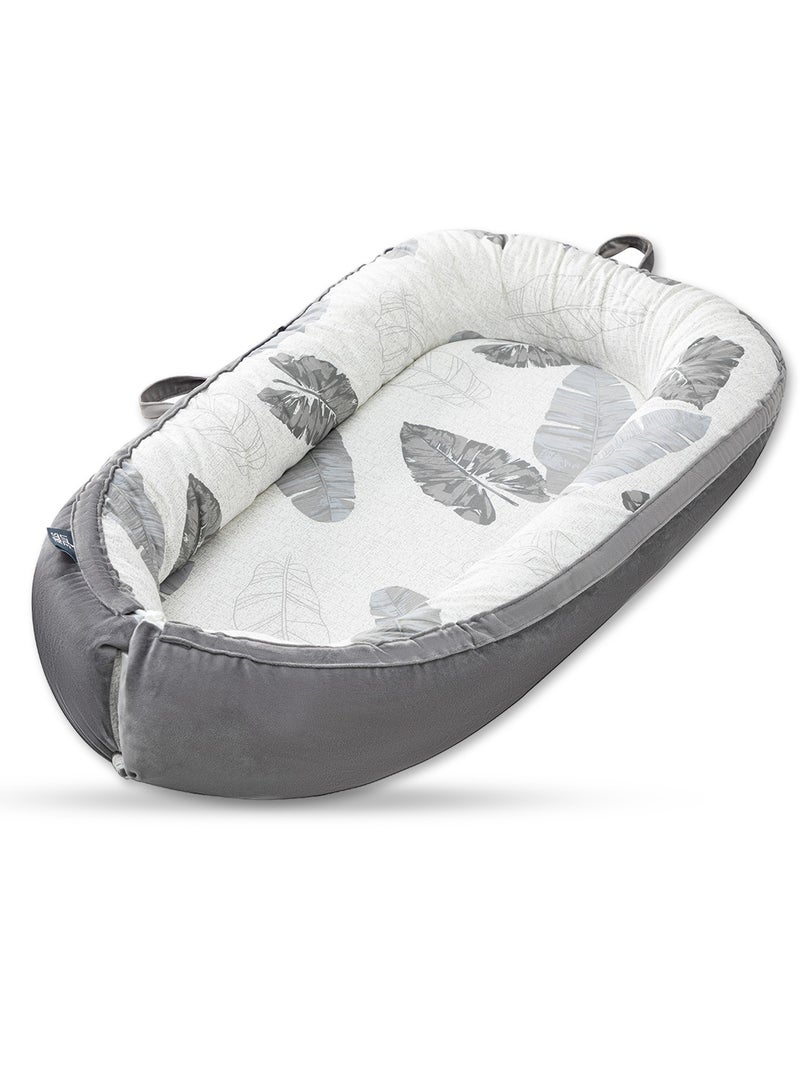 Little Story Soft Breathable Fiberfill Newborn Lounger Bed With Baby Nursing And Feeding Pillow - Leaves - Image 4