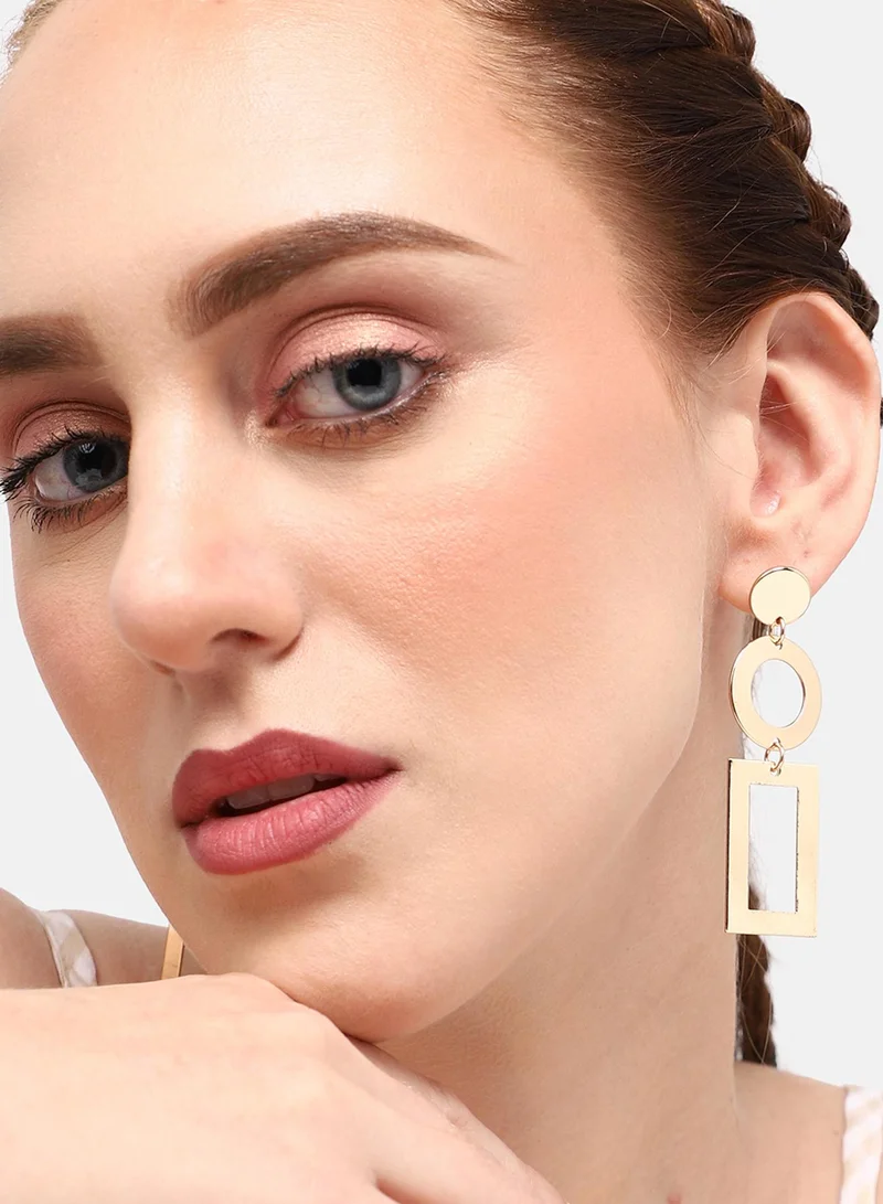 سوهي حلق مصمم للحفلات مطلي بالذهب