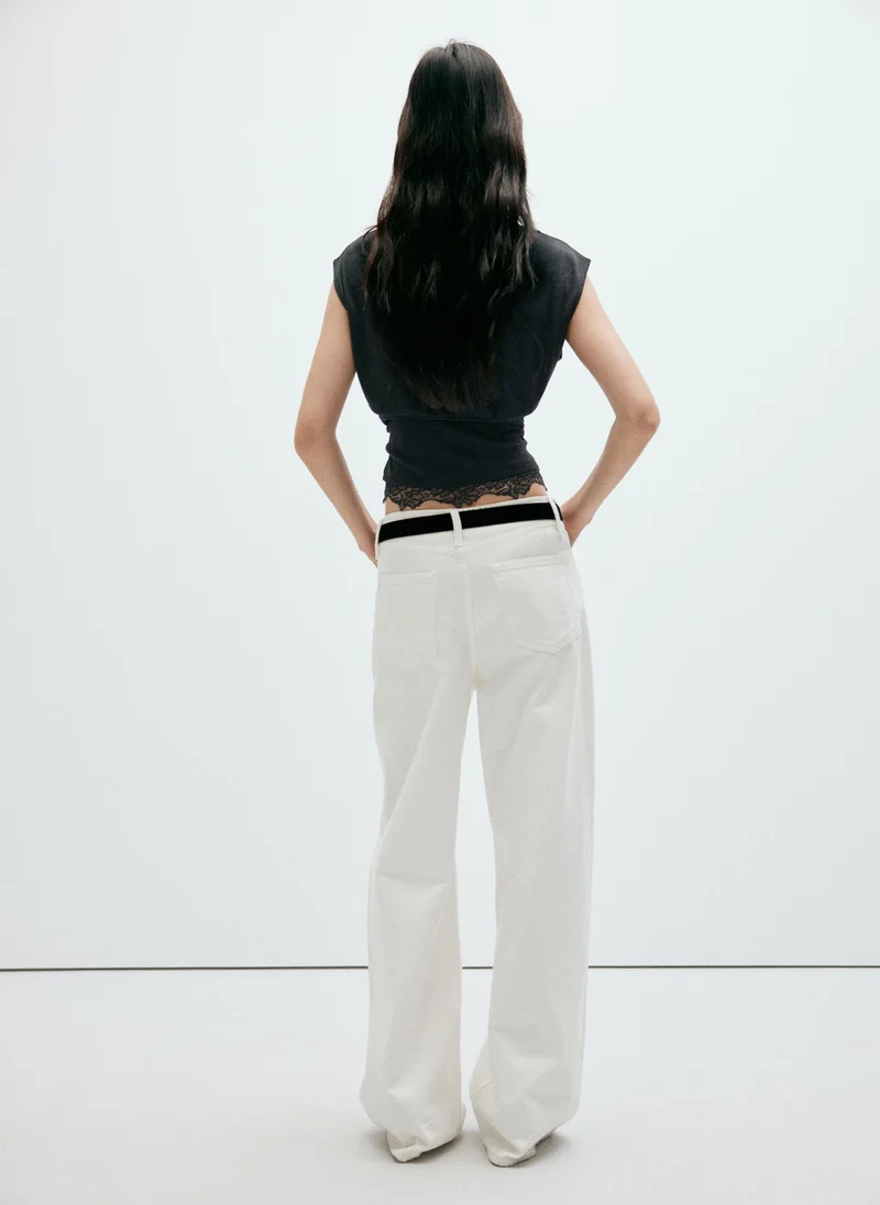 مانجو Ruched Lace Top