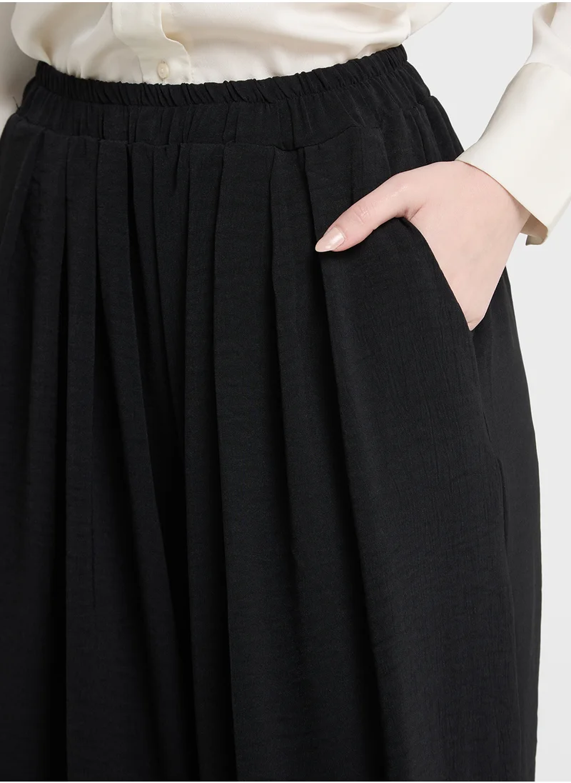 خزانة Wide Leg Pants